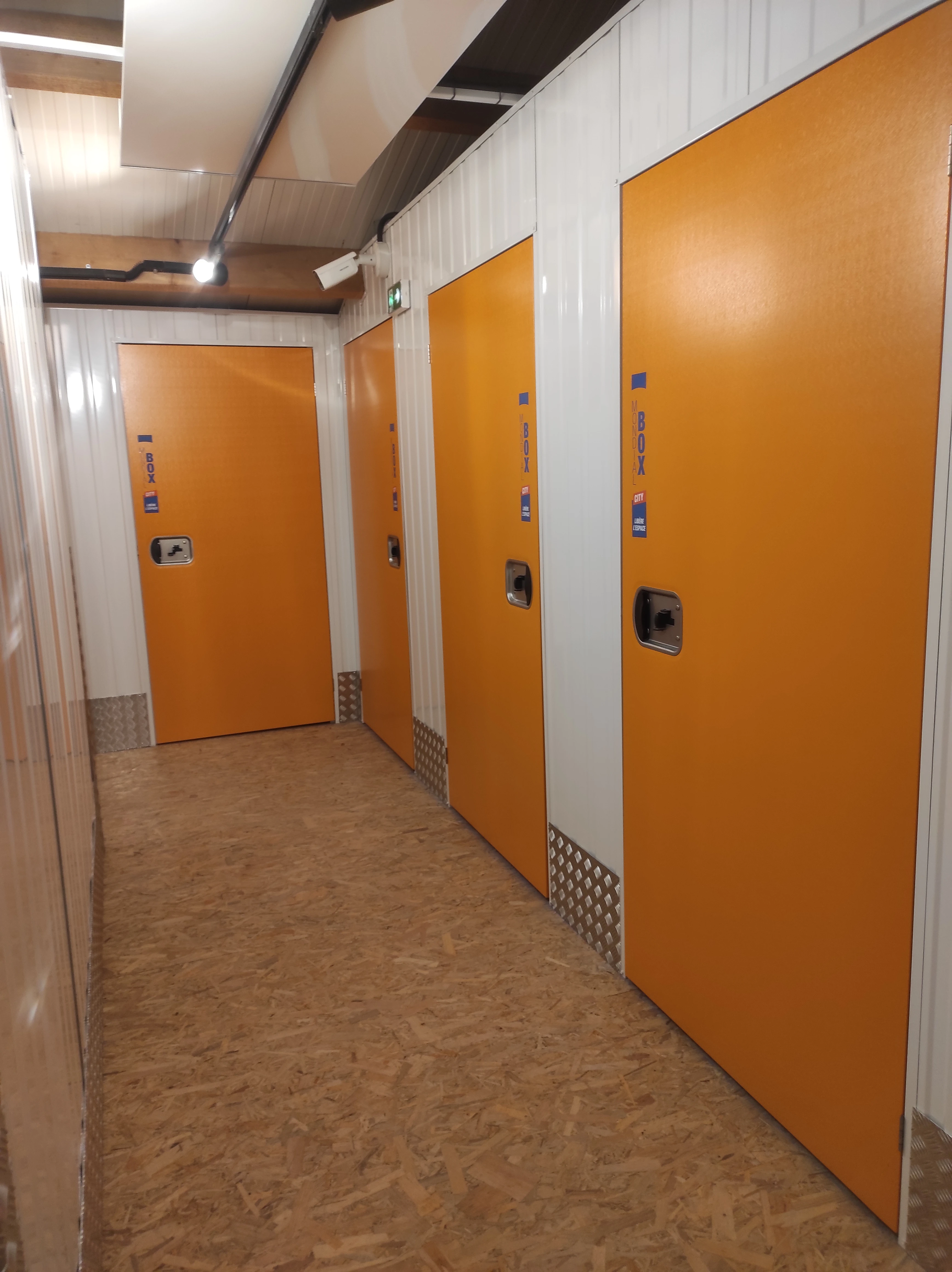 garde-meuble-orchamps-vennes-8